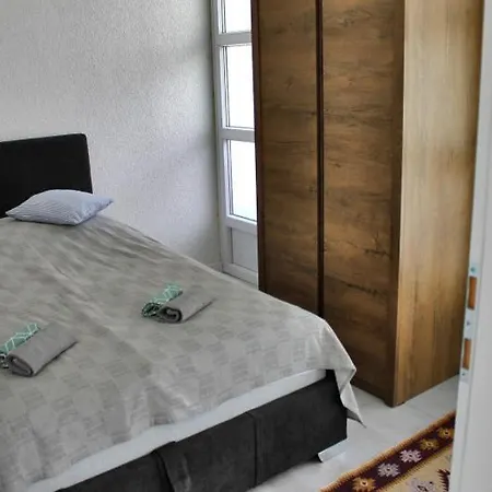 Stan Na Dan 1, Apartment